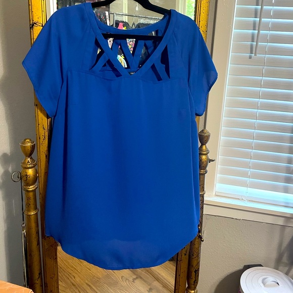 Torrid Blue Georgette Cage Front Top - Picture 4 of 7